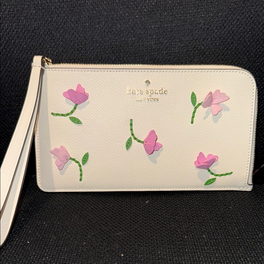 Kate Spade Cream Floral Wristlet